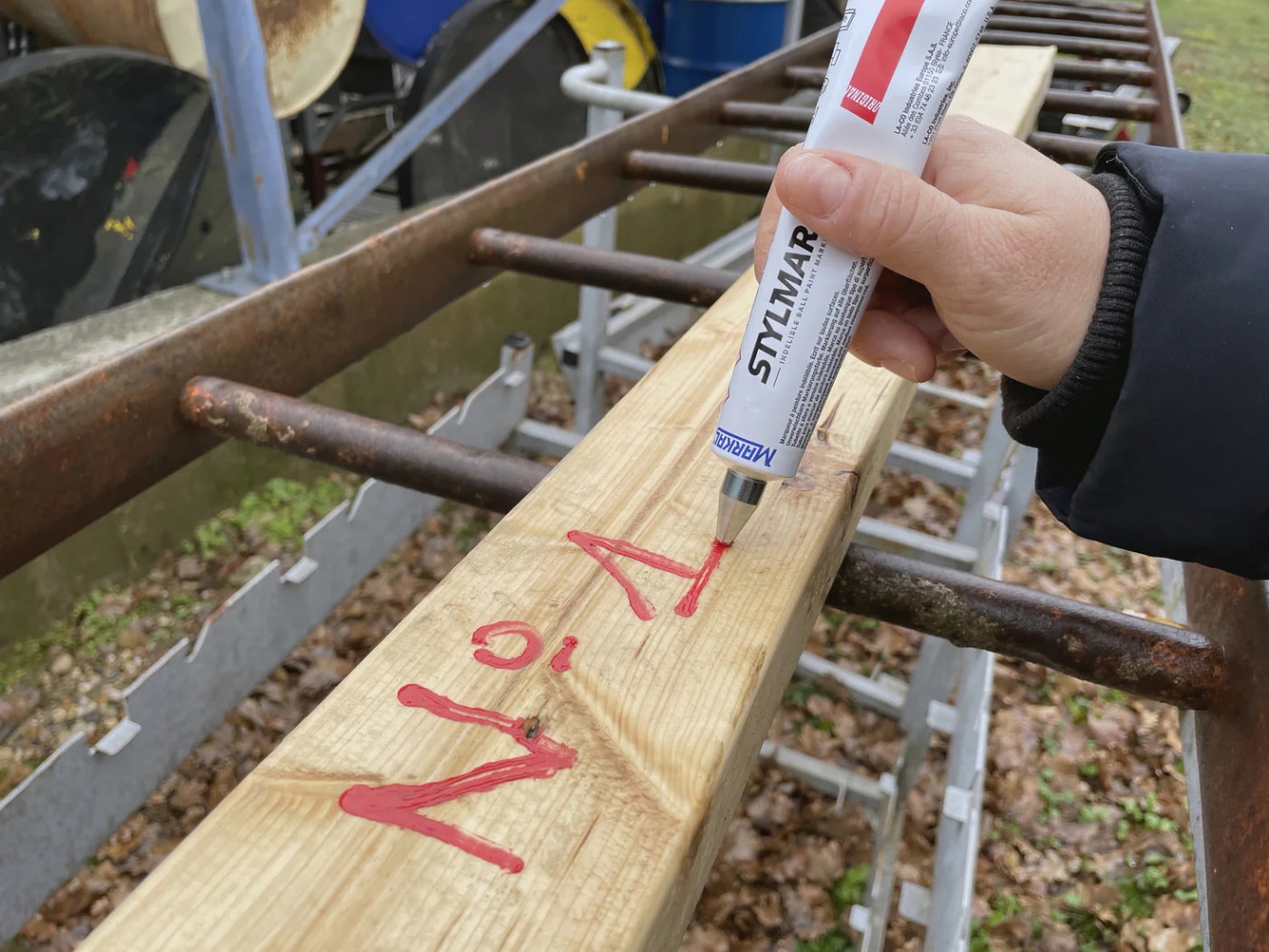 Färg i tub Markal Stylmark – bild 3