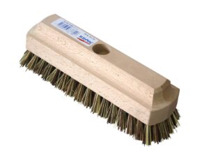 Däckborste (hård) med kropp av trä, KRON